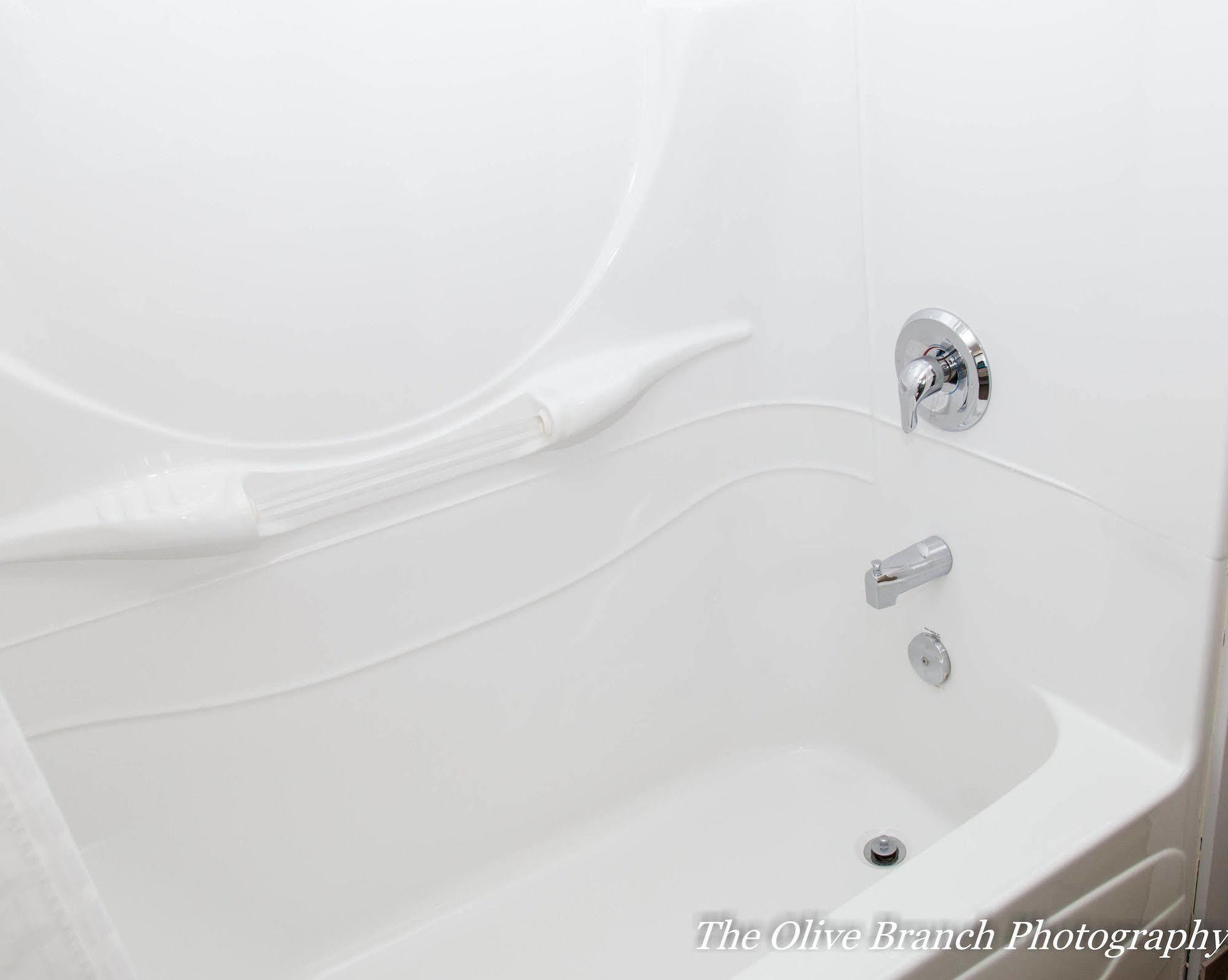 Hinton Lodge Ngoại thất bức ảnh